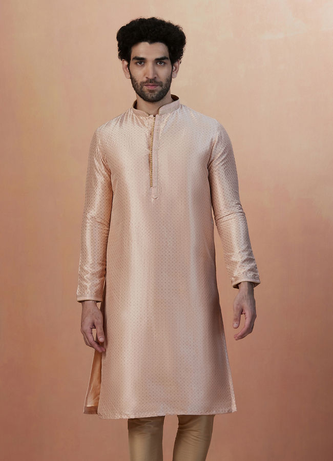 alt message - Manyavar Men Light Pink Booti Print Kurta Pajama image number 1